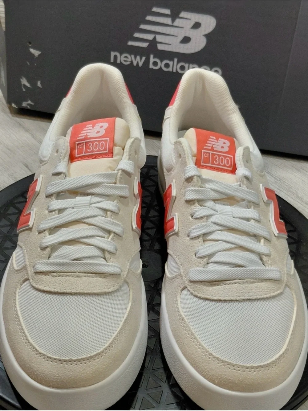 New Balance Womens CT 300 v3 Court Sneakers